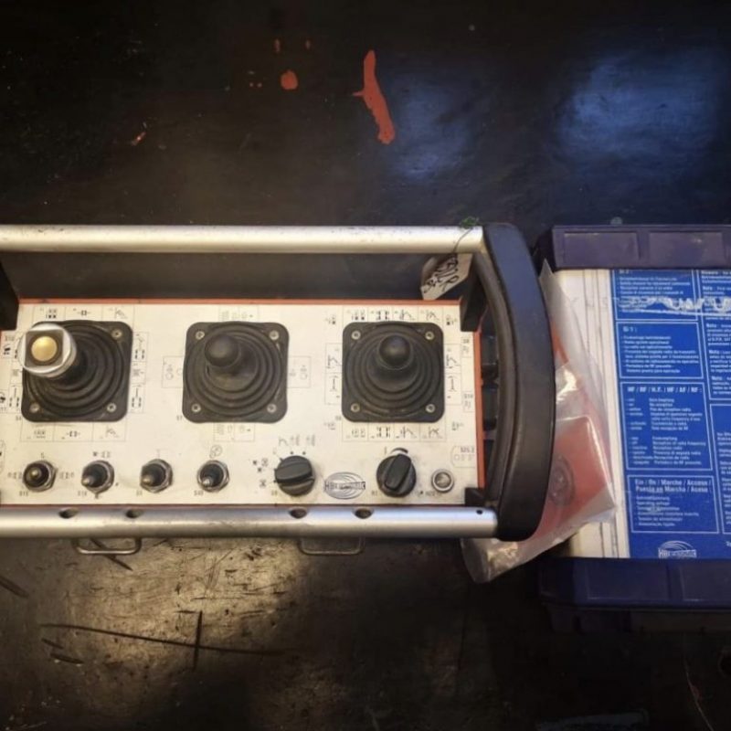 DC302-låda-mottagare-1030x772